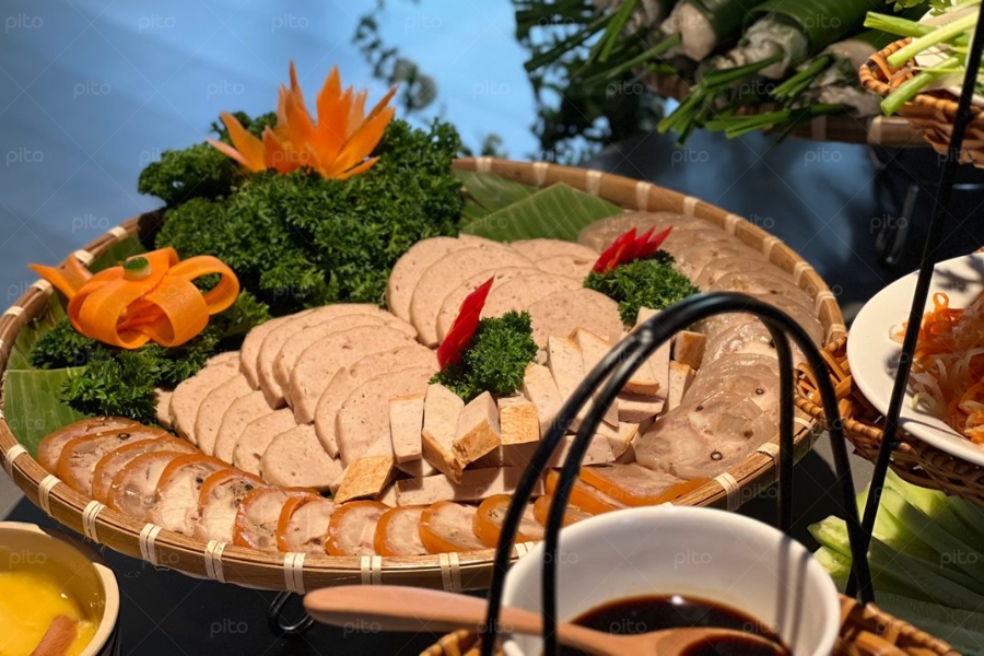 Tiệc Buffet  Hương Vị Truyền Thống Việt Nam 5