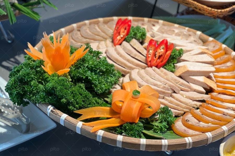 Tiệc Buffet  Hương Vị Truyền Thống Việt Nam 3