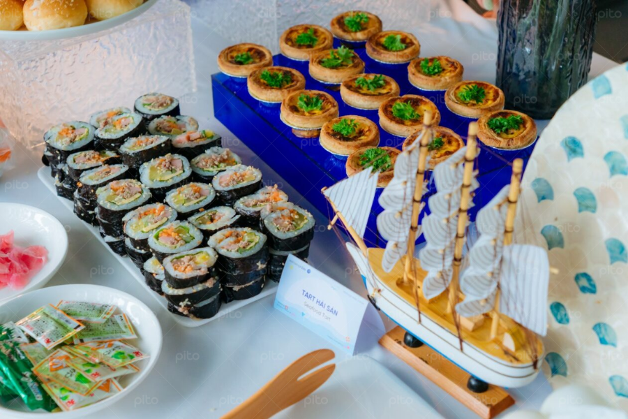 Tiệc Finger Food Decor Tone Xanh Biển  3